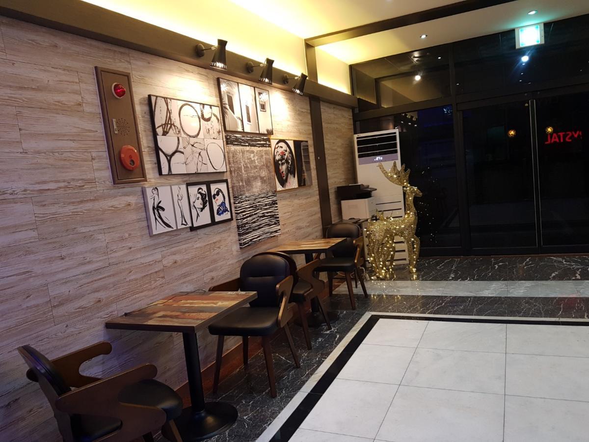 Crystal Motel Gangneung Ngoại thất bức ảnh